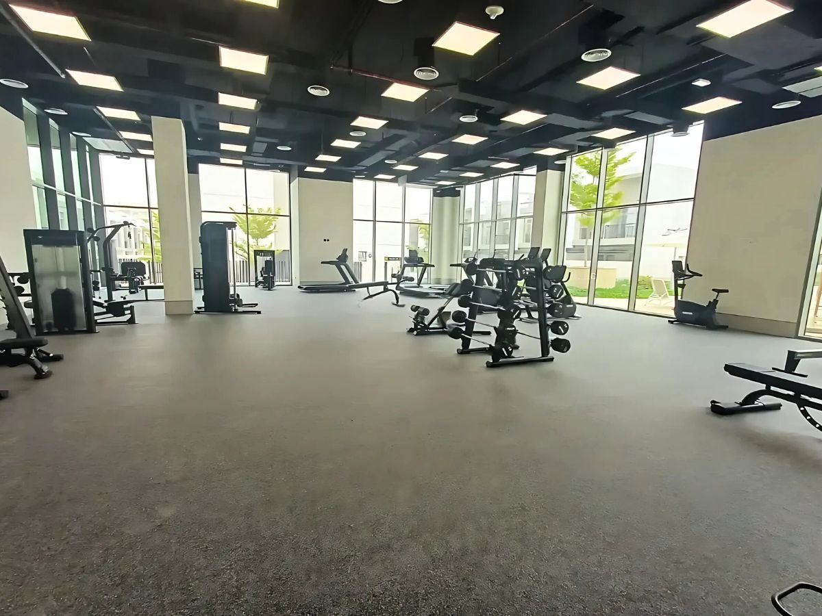 Sports & Fitness